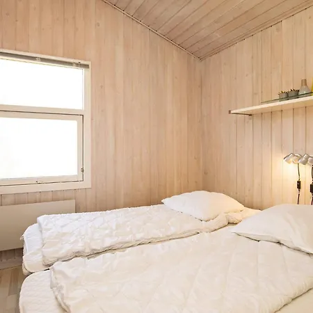 4 Star In Ferienhaus *